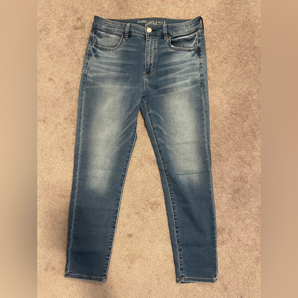 American Eagle Hi-Rise Jegging Crop - Size 12